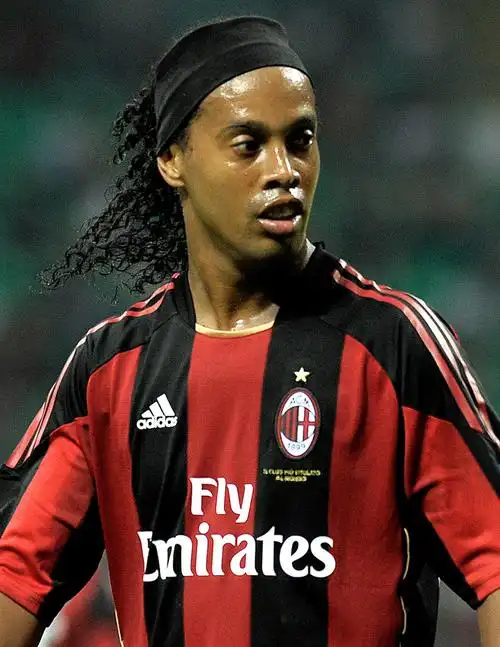 遇强则强 遇强则强